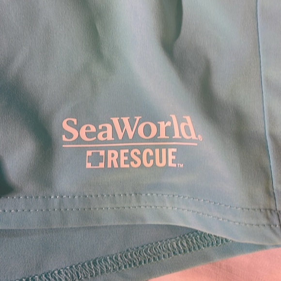 NWT Sea World Rescue running shorts - Picture 2 of 3